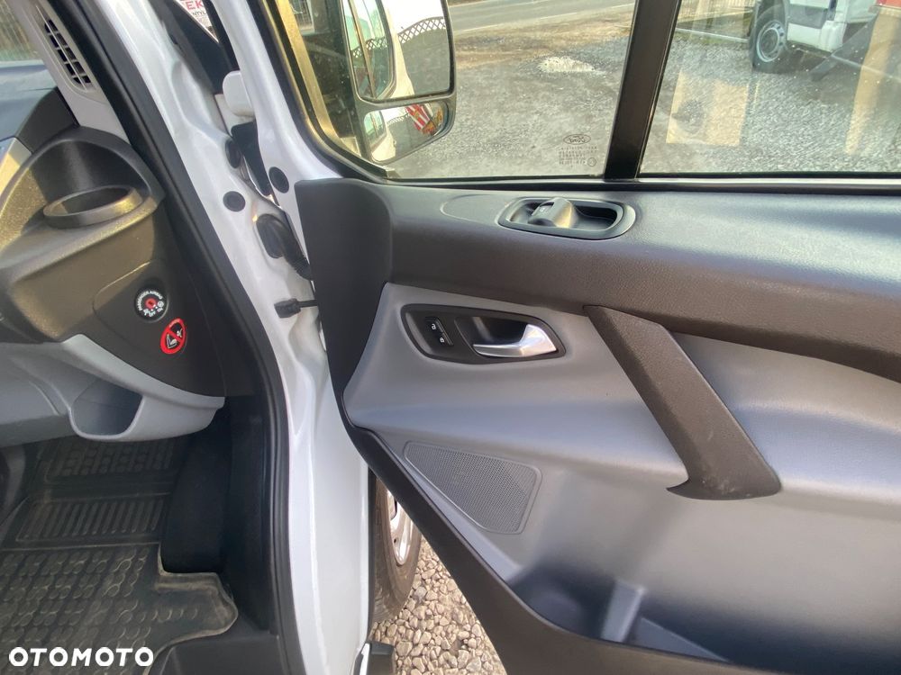 Ford Transit Custom - 18