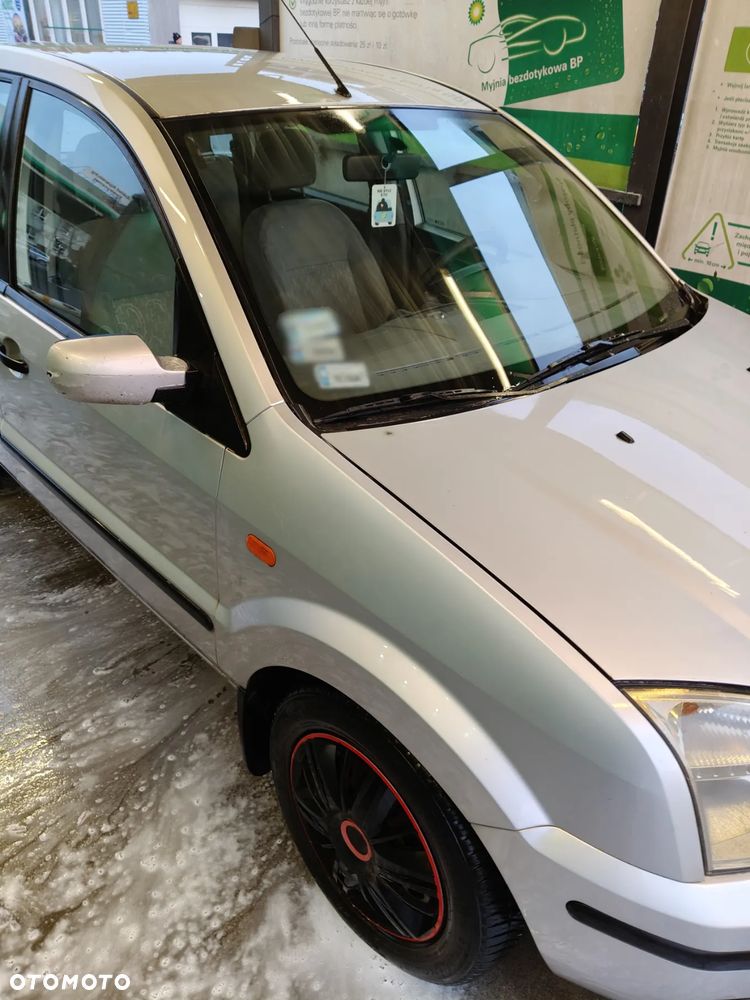 Ford Fusion 1.4 TDCI Ambiente - 9