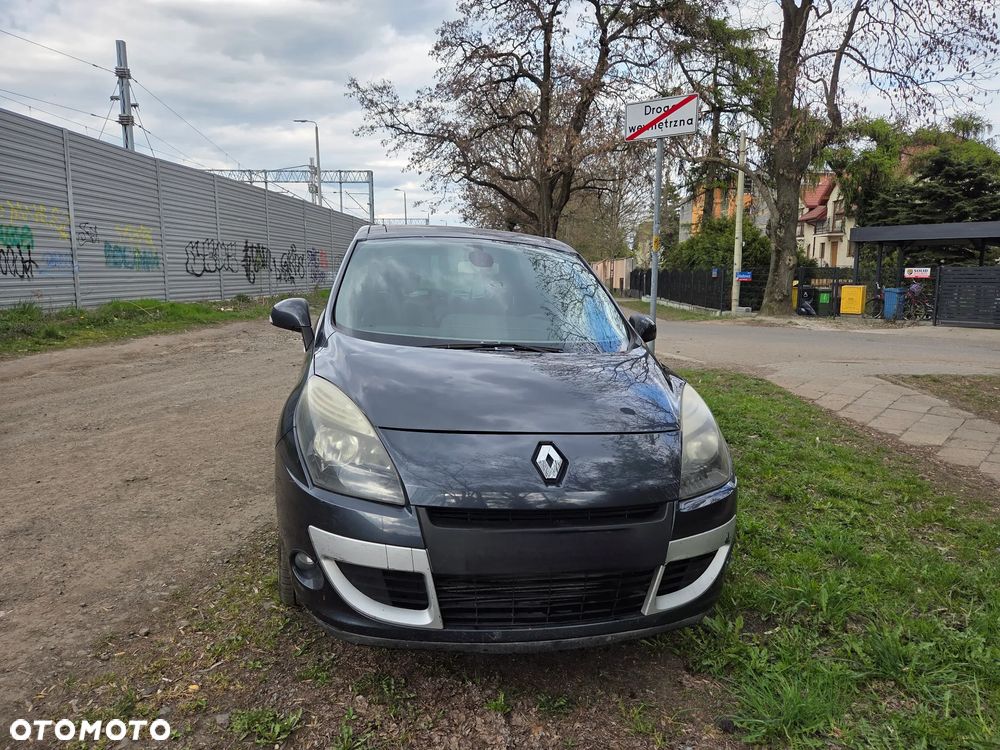 Renault Scenic 1.9 dCi FAP Dynamique - 2