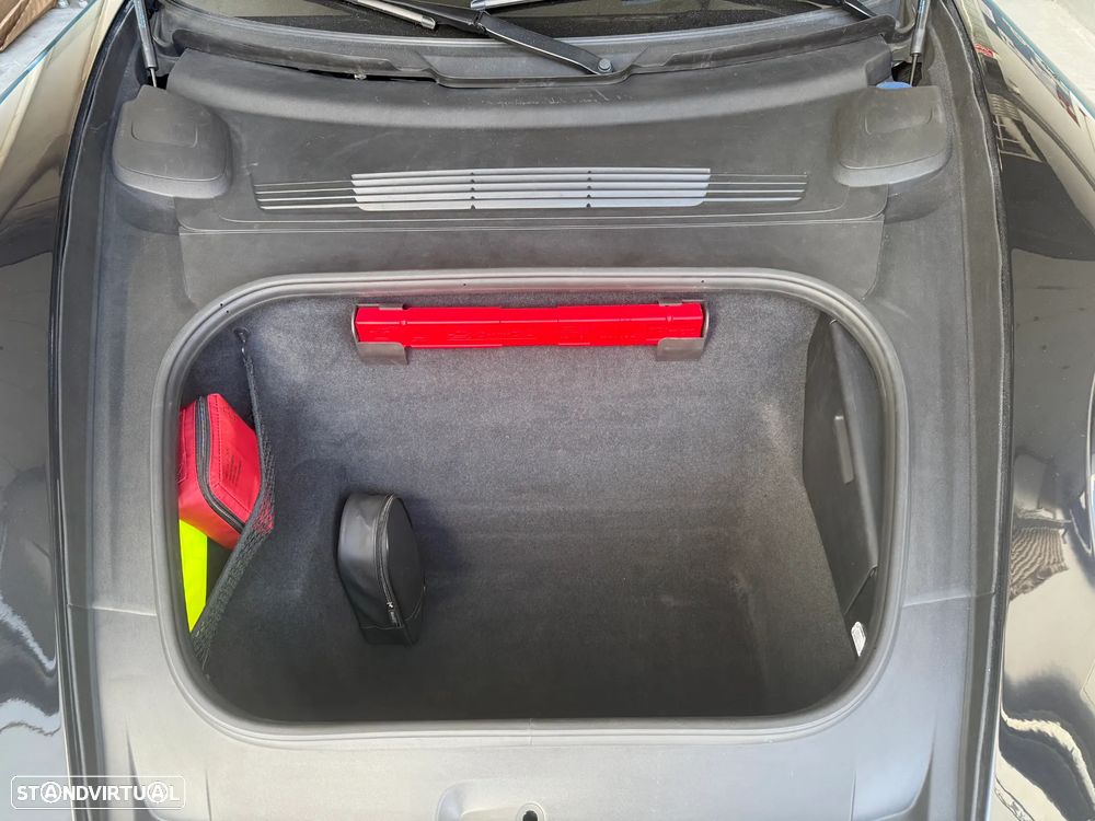 Porsche 911 (992) Turbo S PDK - 27