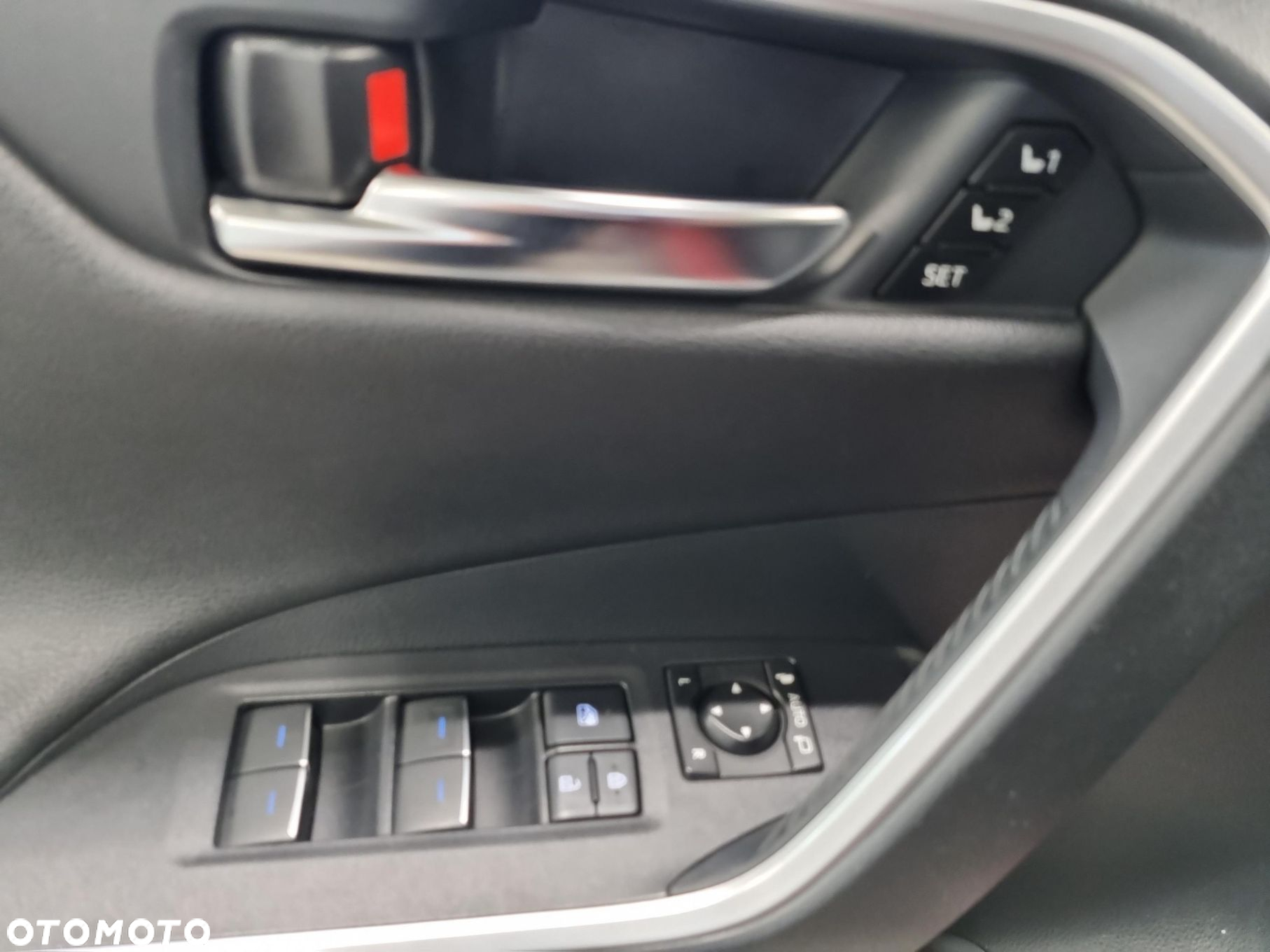 Toyota RAV4 - 17