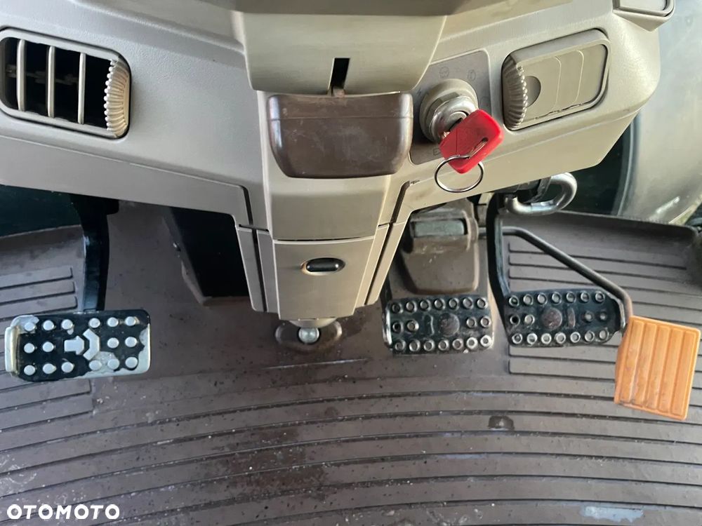 John Deere 6920 - 19