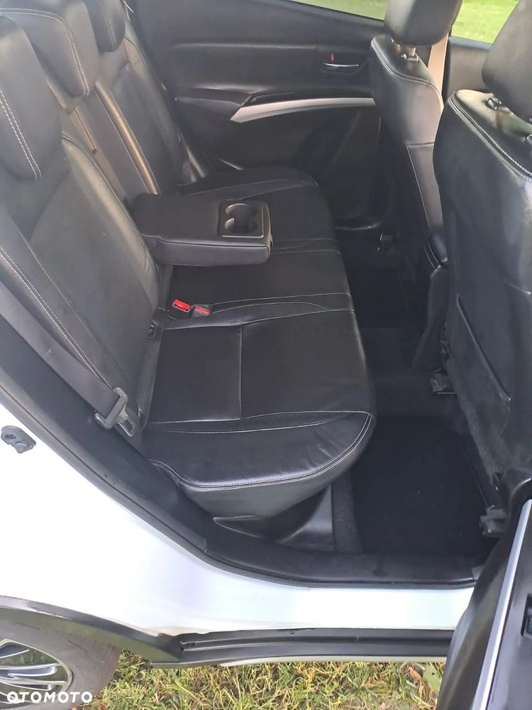 Suzuki SX4 S-Cross 1.6 VVT CVT 4x4 limited - 35