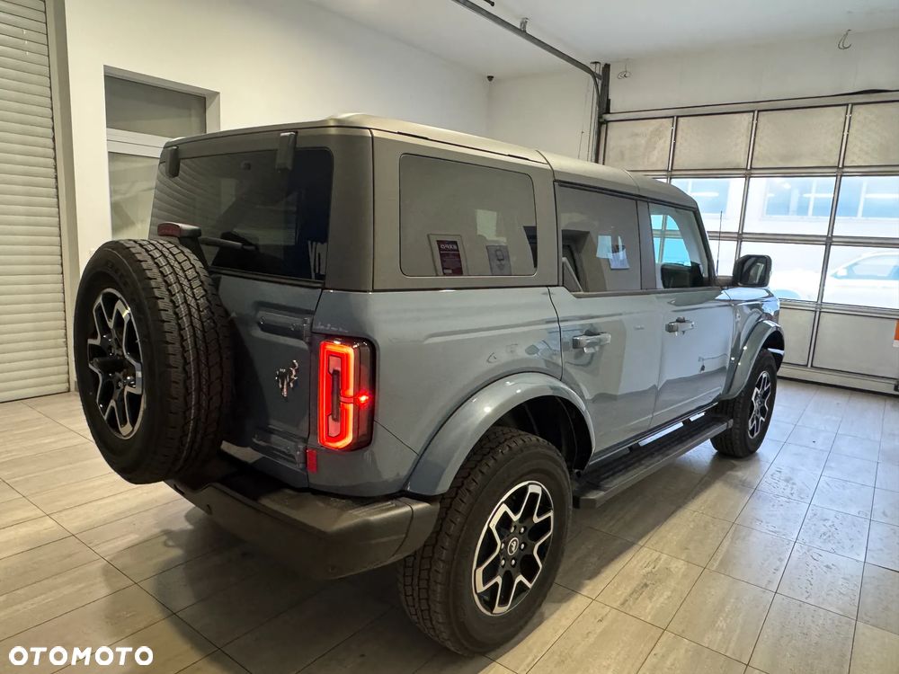 Ford Bronco 2.7 EcoBoost 4WD Outer Banks - 6