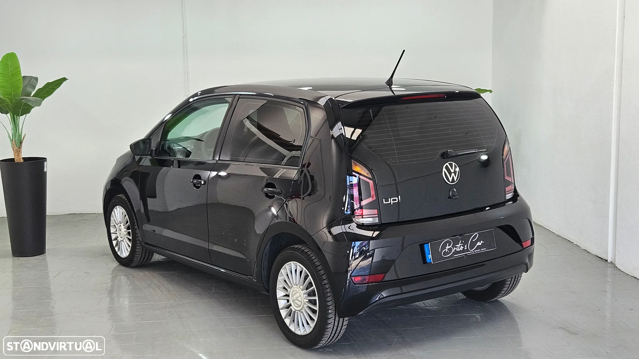 VW Up! - 5