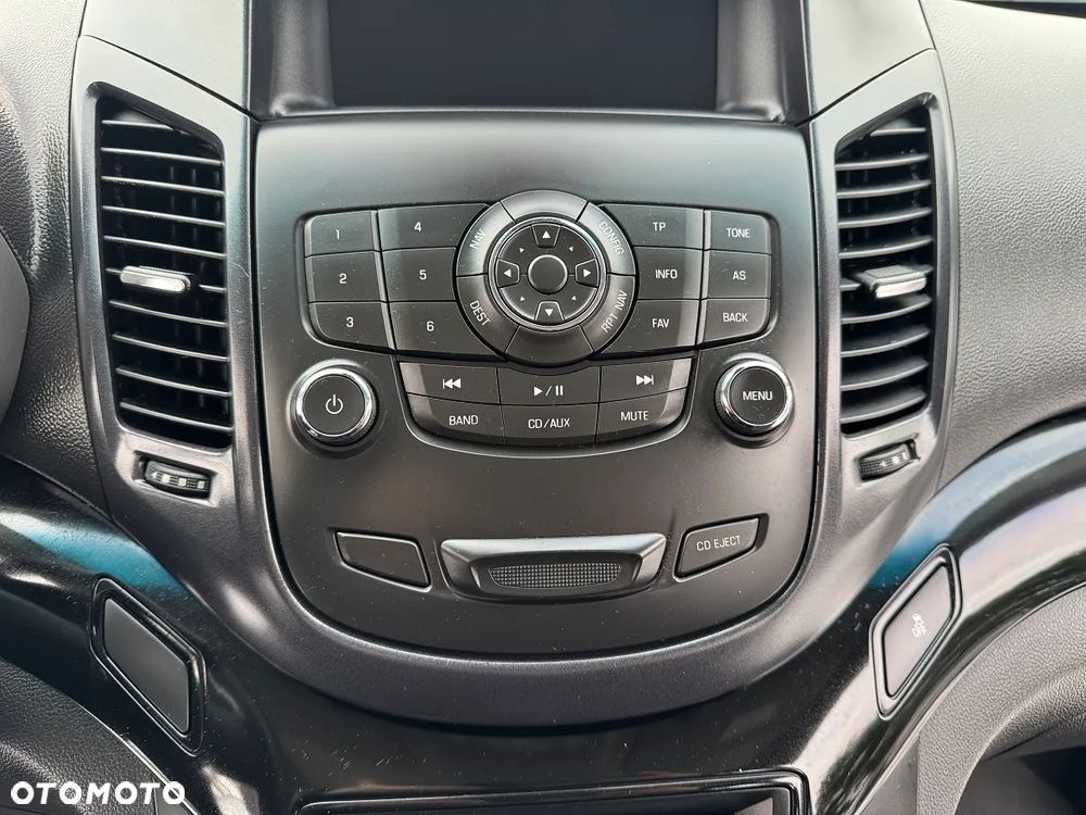Chevrolet Orlando - 32