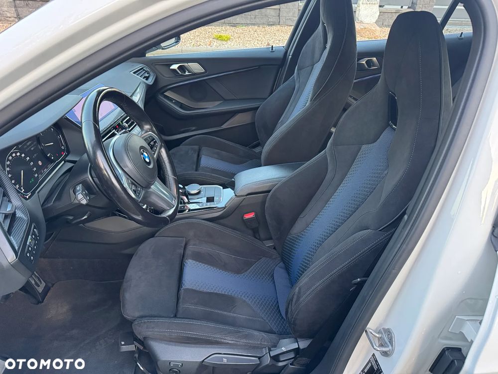 BMW Seria 1 116d Edition M Sport Shadow - 12