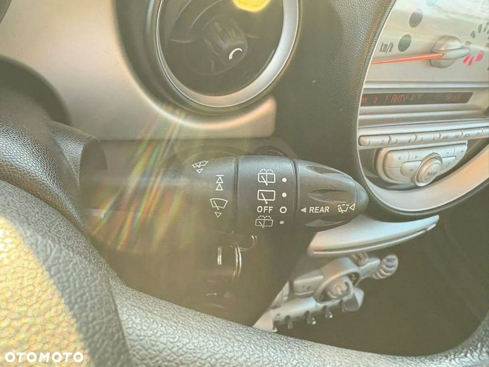 MINI Clubman One - 22