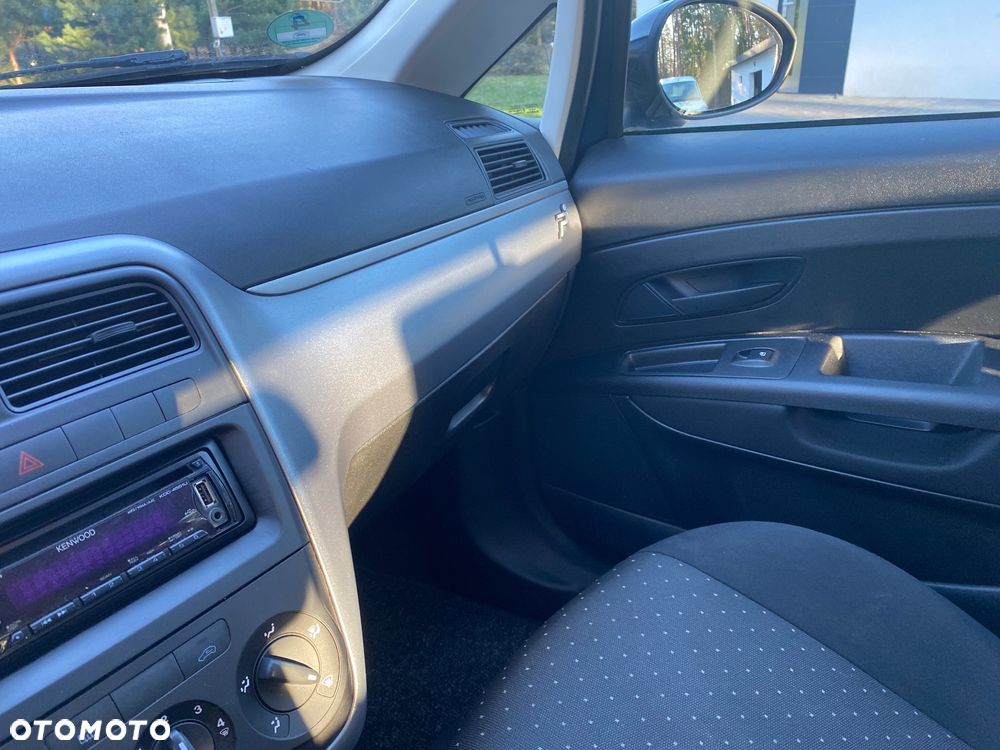 Fiat Punto 1.2 8V Active - 13