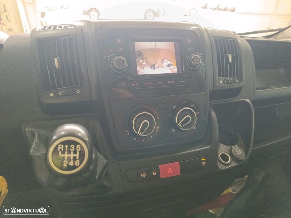 Citroën JUMPER 2.2 BlueHDi 35 L4 H2 140cv - CLUB - AC - IVA DEDUTÍVEL - 4