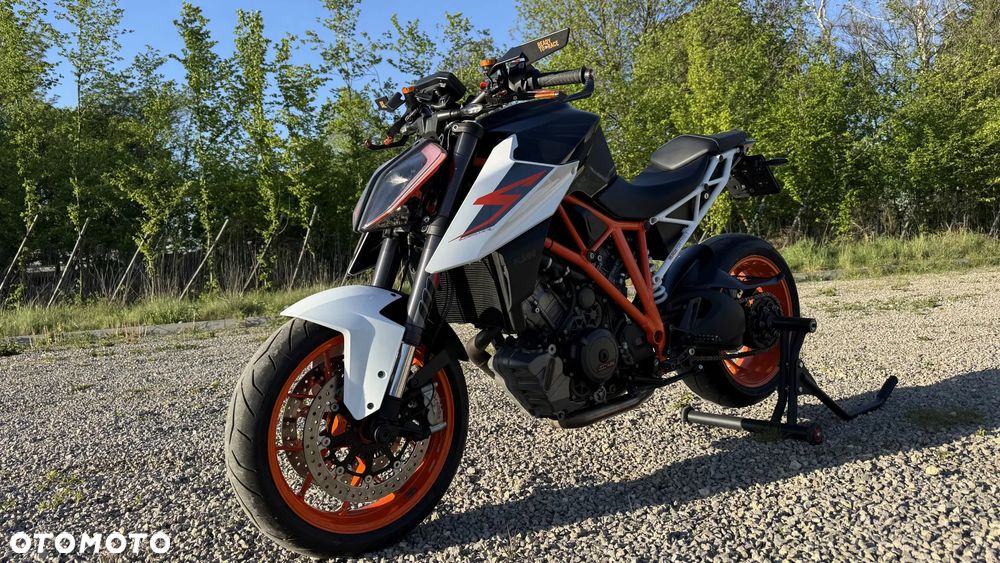KTM Super Duke - 4