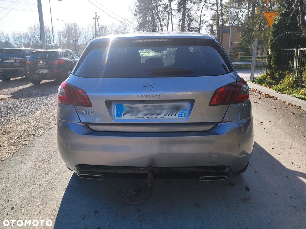 Peugeot 308 - 5