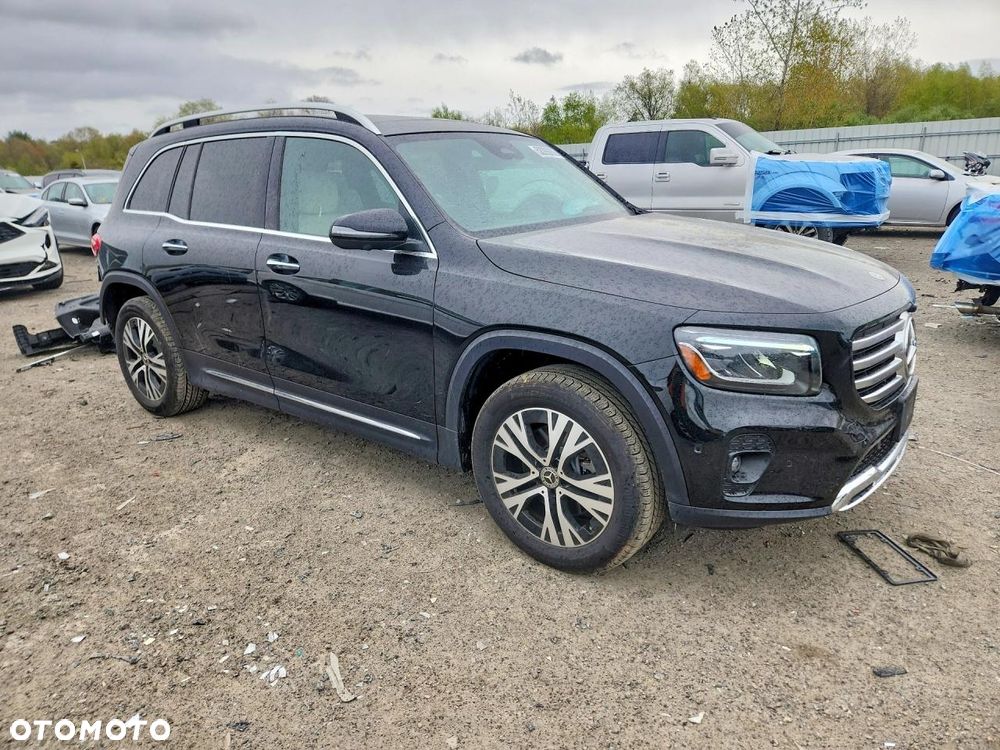 Mercedes-Benz GLB - 5