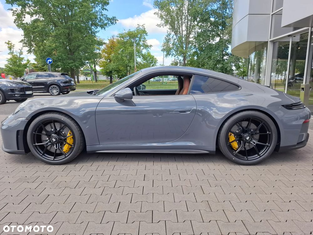 Porsche 911 GT3 Touring PDK - 8