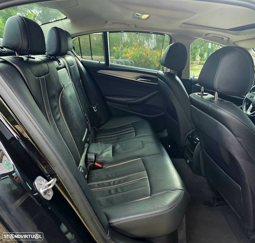 BMW 530 d Line Luxury Auto - 11