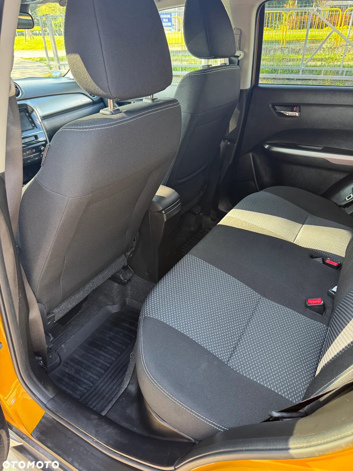 Suzuki Vitara 1.4 Boosterjet Premium 4WD - 16