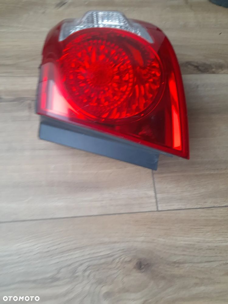 HYUNDAI SANTA FE  II LAMPA TYLNA PRAWA TYĽ 06-> - 3