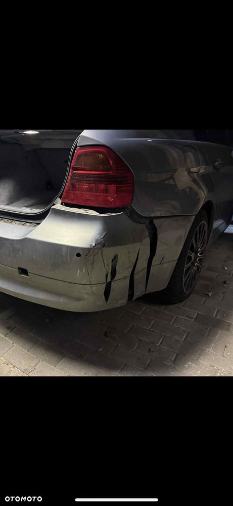 BMW Seria 3 318i - 7