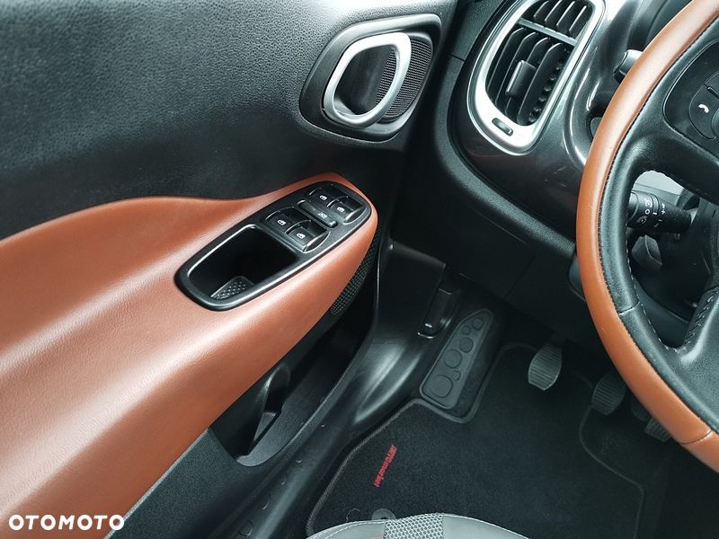 Fiat 500L 1.4 T-Jet 16V Rockstar - 11