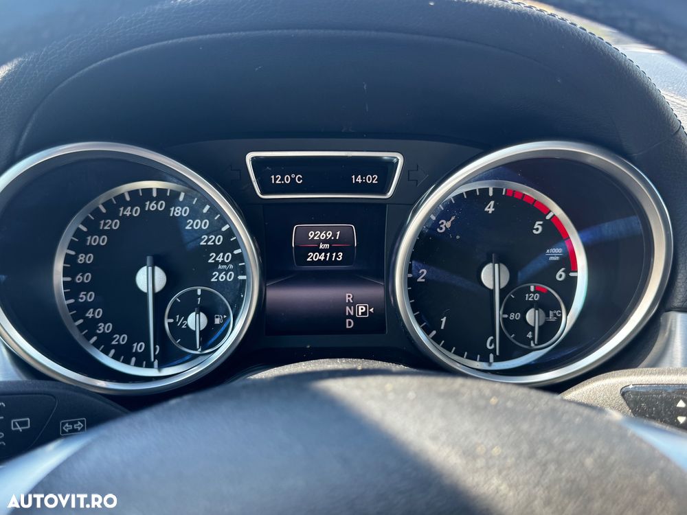 Mercedes-Benz ML - 22