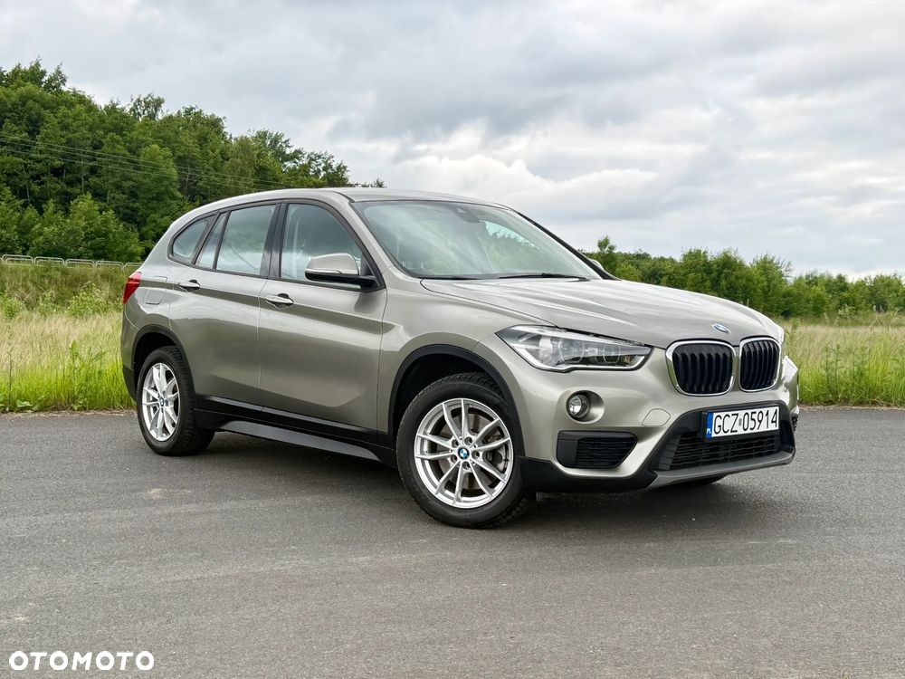 BMW X1 xDrive20d xLine sport - 13