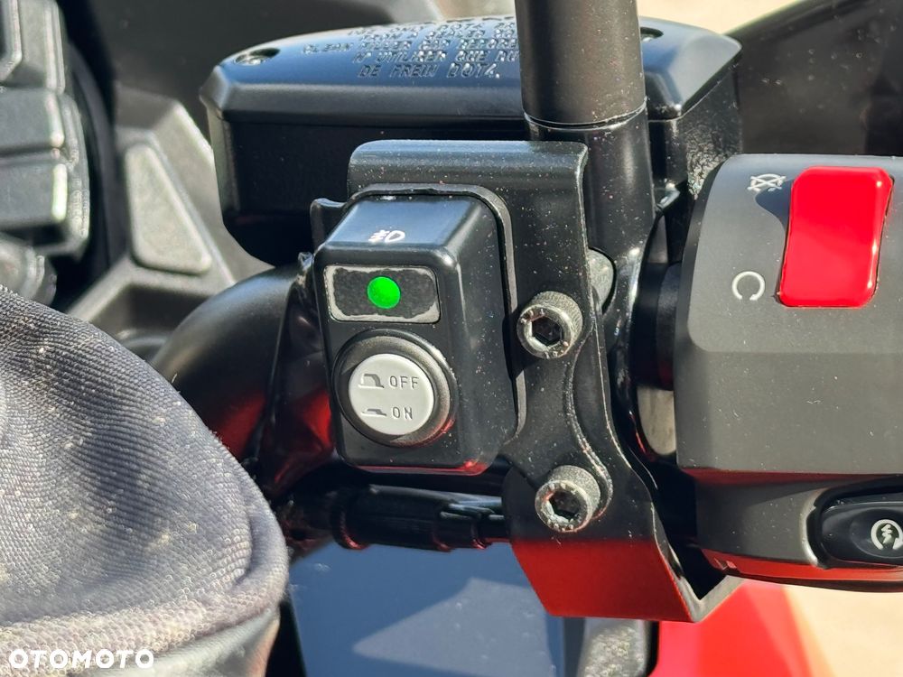 Kawasaki Versys 1000 - 16