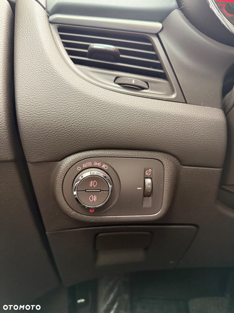 Opel Zafira 2.0 CDTI Cosmo - 17