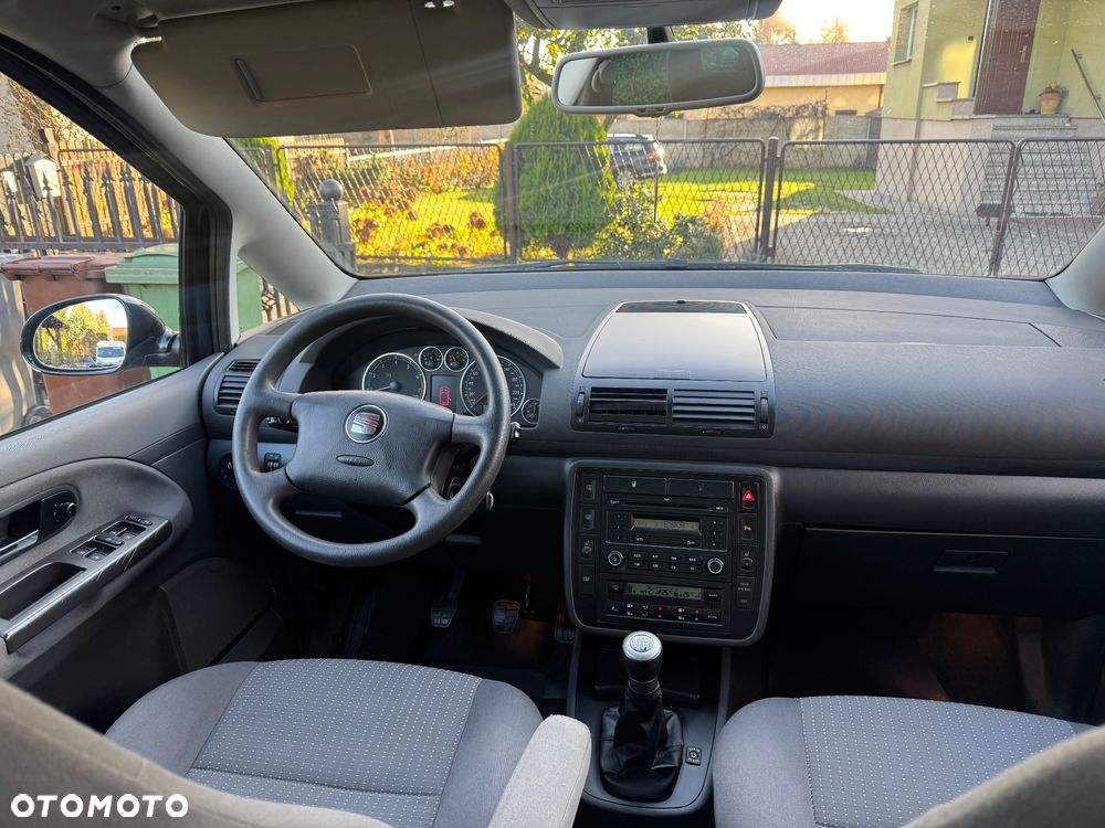 Seat Alhambra 1.8T Reference - 17