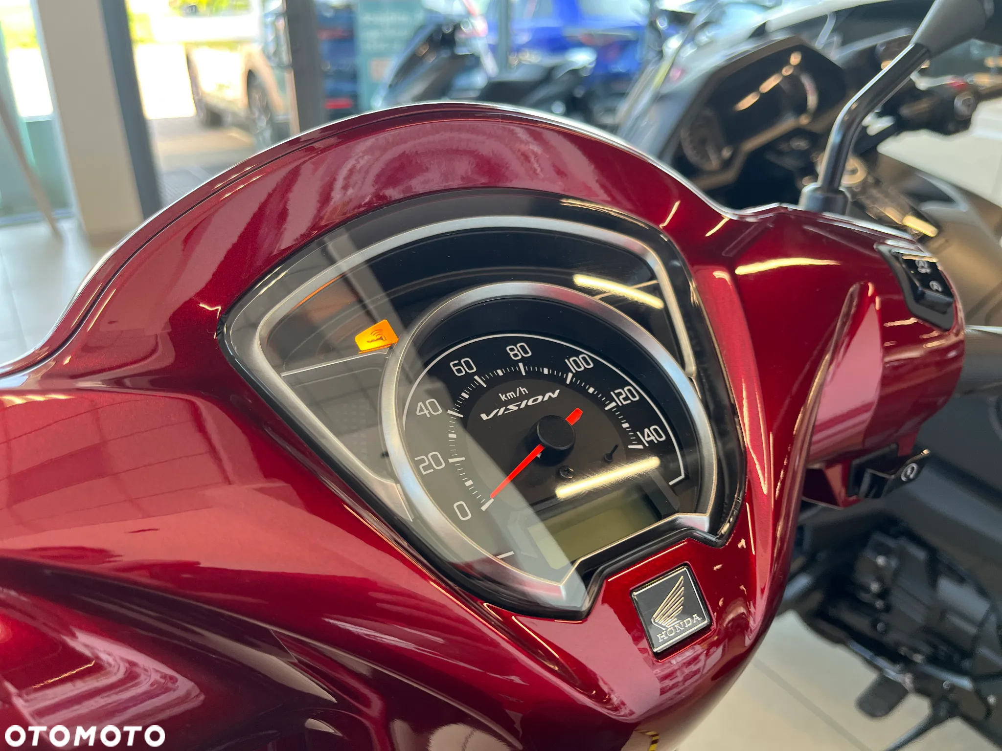 Honda Vision - 7