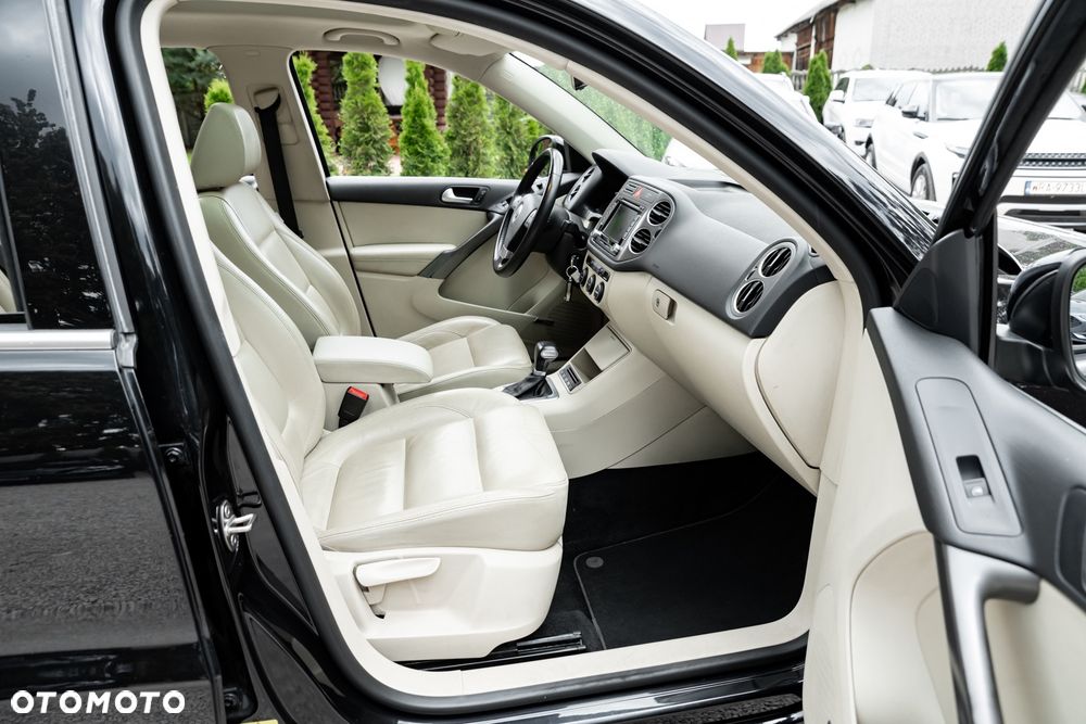 Volkswagen Tiguan 2.0 TSI 4Motion DSG Sport & Style - 22