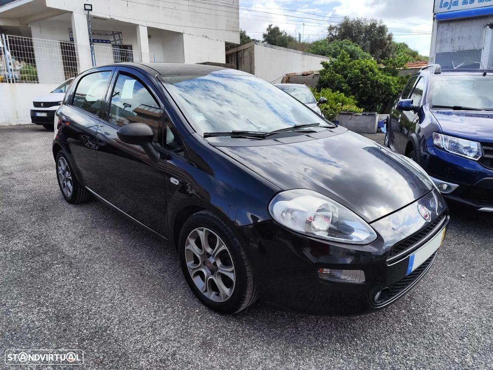 Fiat Punto 1.3 M-Jet Lounge S&S - 3