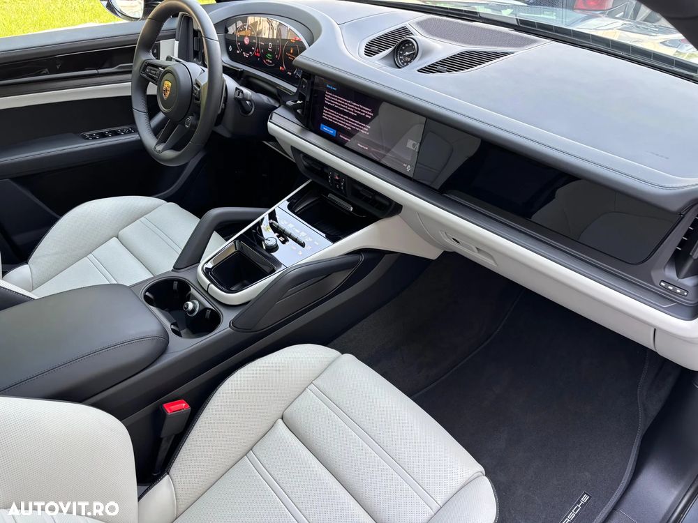 Porsche Cayenne Coupe E-Hybrid Tiptronic S Black Edition - 13