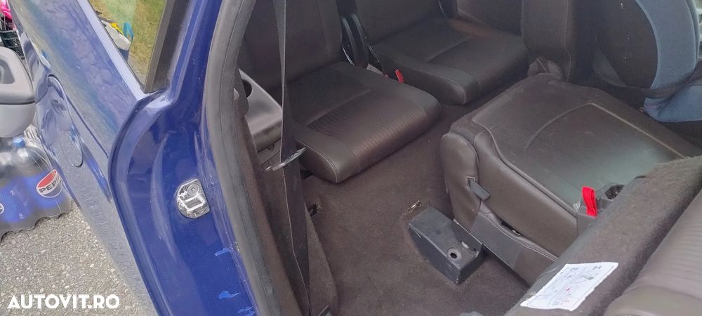 Renault Grand Scenic - 4