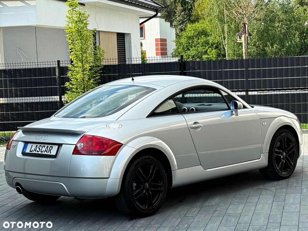 Audi TT Coupé - 22