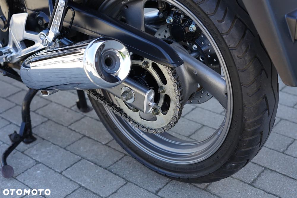 Yamaha XJ - 28