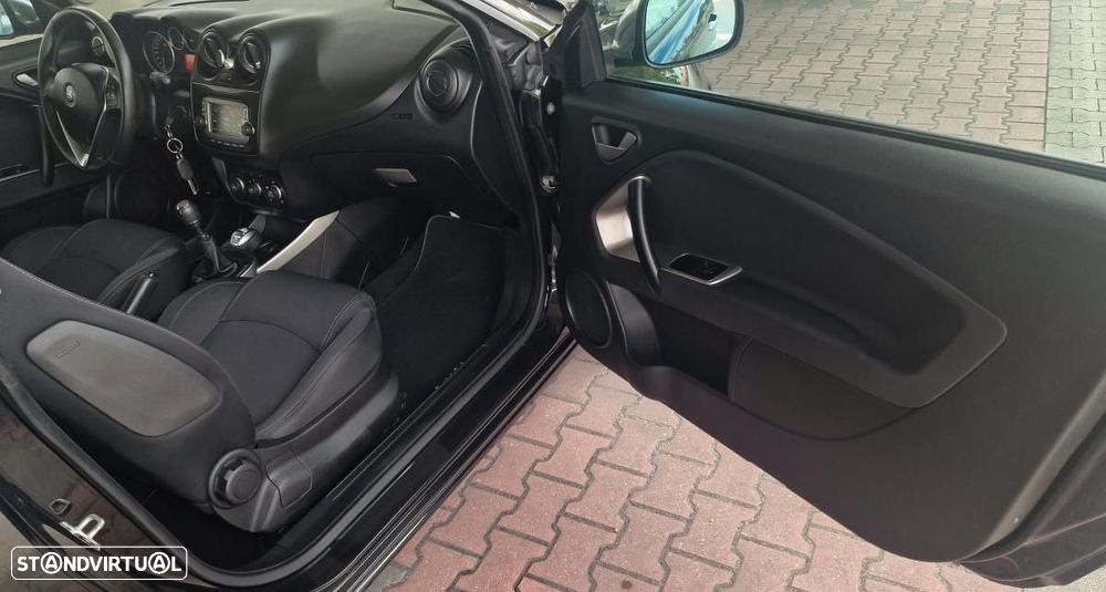 Alfa Romeo MiTo 0.9 T TwinAir Distinctive - 18