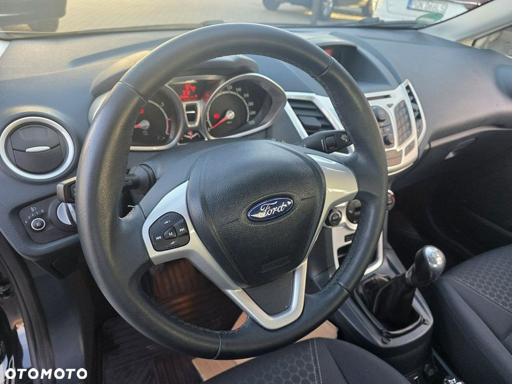 Ford Fiesta - 14