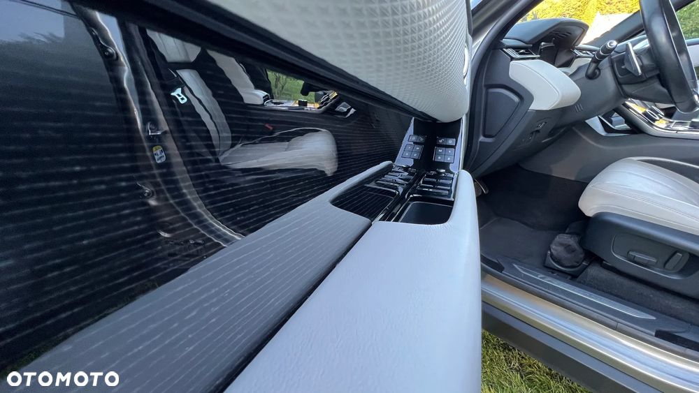 Land Rover Range Rover Velar 2.0 SD4 R-Dynamic SE - 18