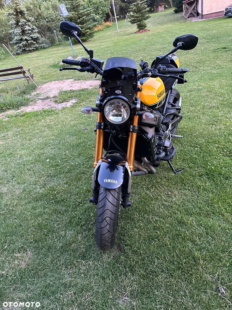 Yamaha XSR - 9
