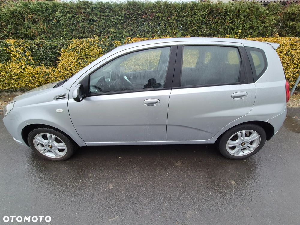 Chevrolet Aveo 1.4 16V LT - 6