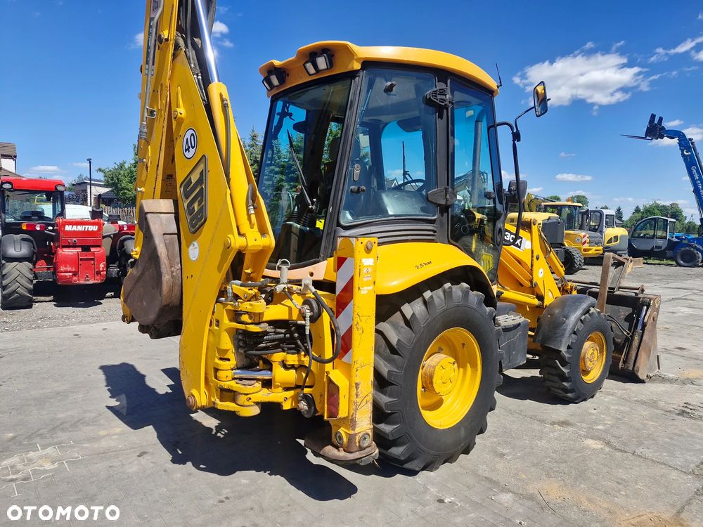 JCB 3cx - 4