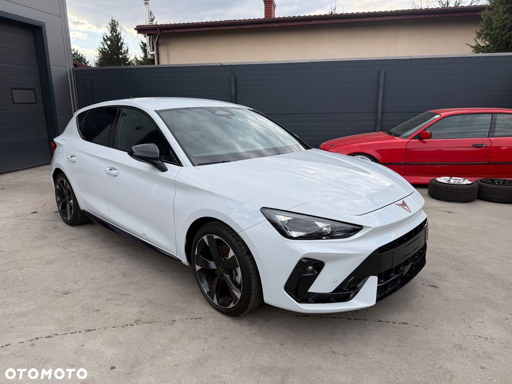 Cupra Leon 1.5 eTSI mHEV DSG - 2