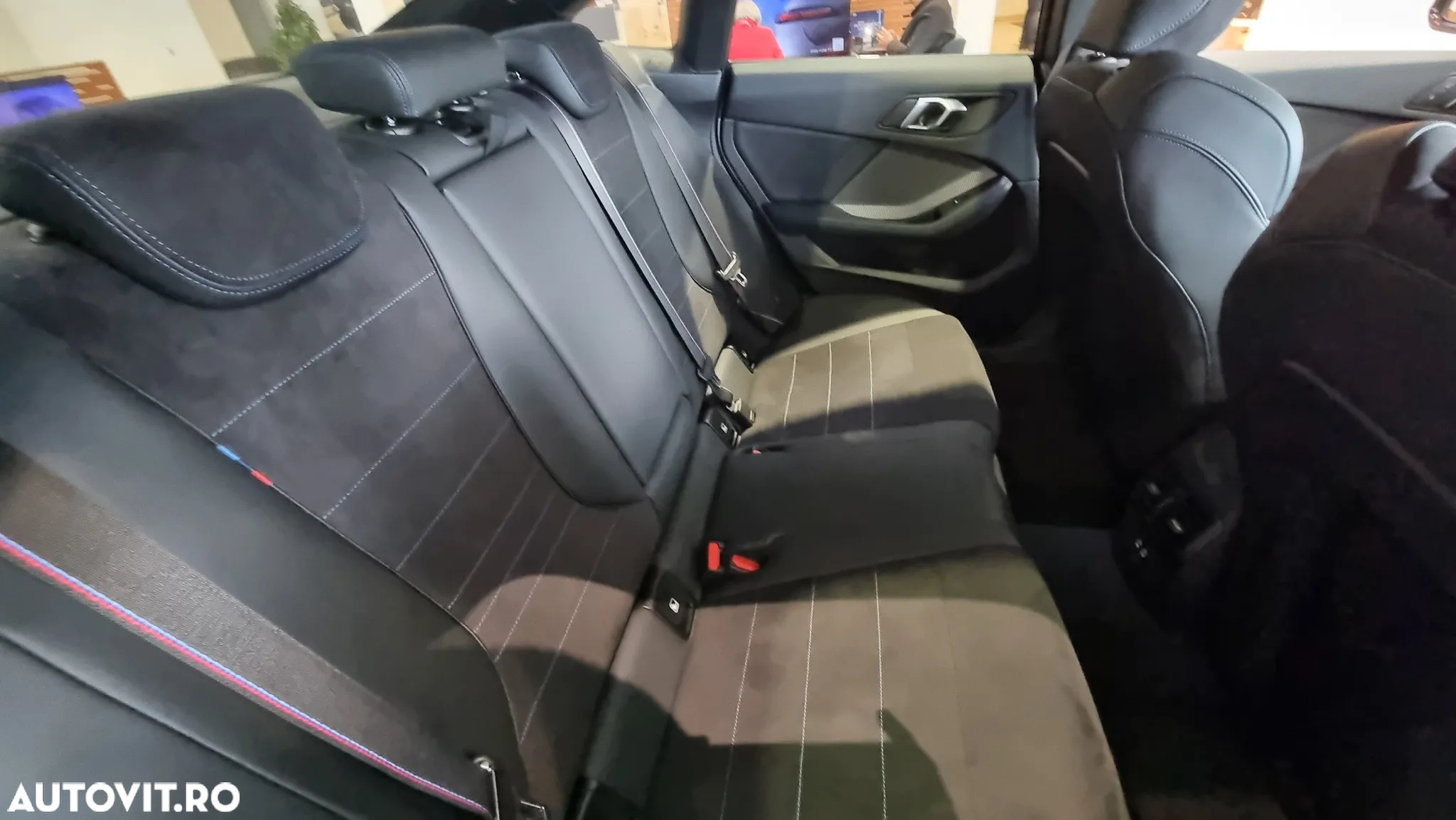 BMW Seria 2 220 AT MHEV - 11