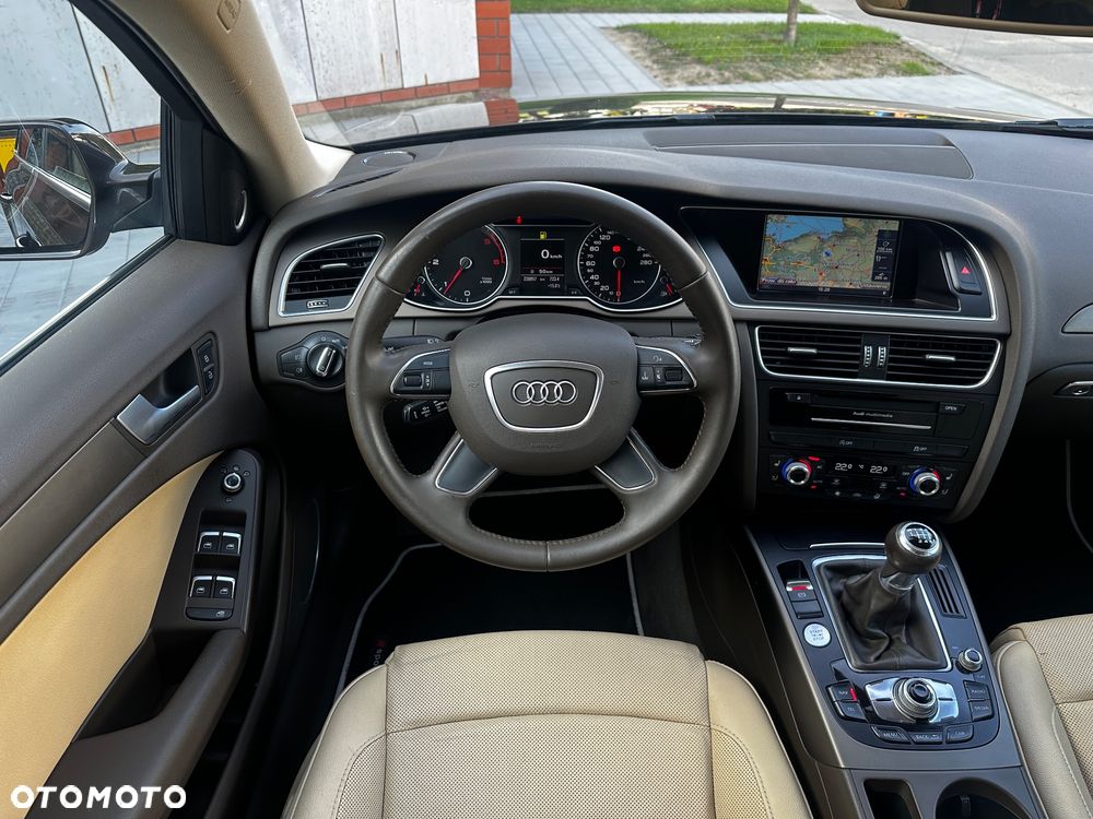 Audi A4 Avant 2.0 TDI DPF S line Sportpaket (plus) - 12