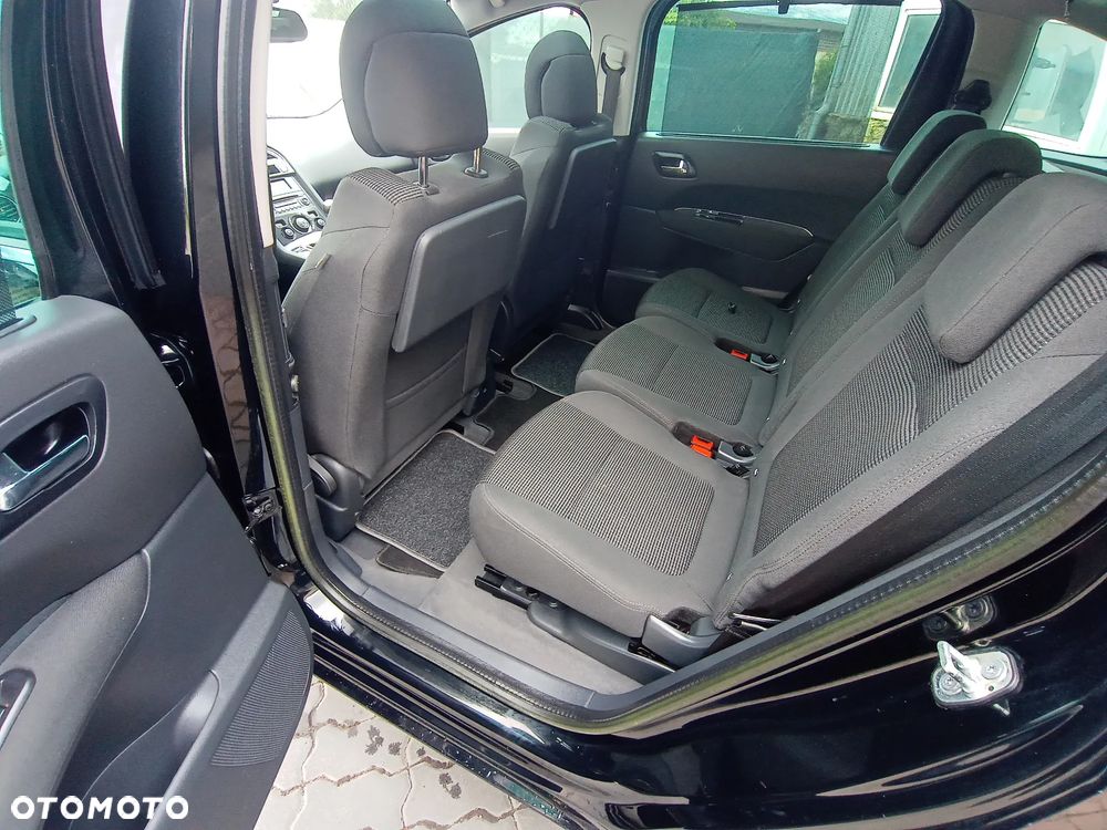 Peugeot 5008 HDI FAP 110 Access - 31