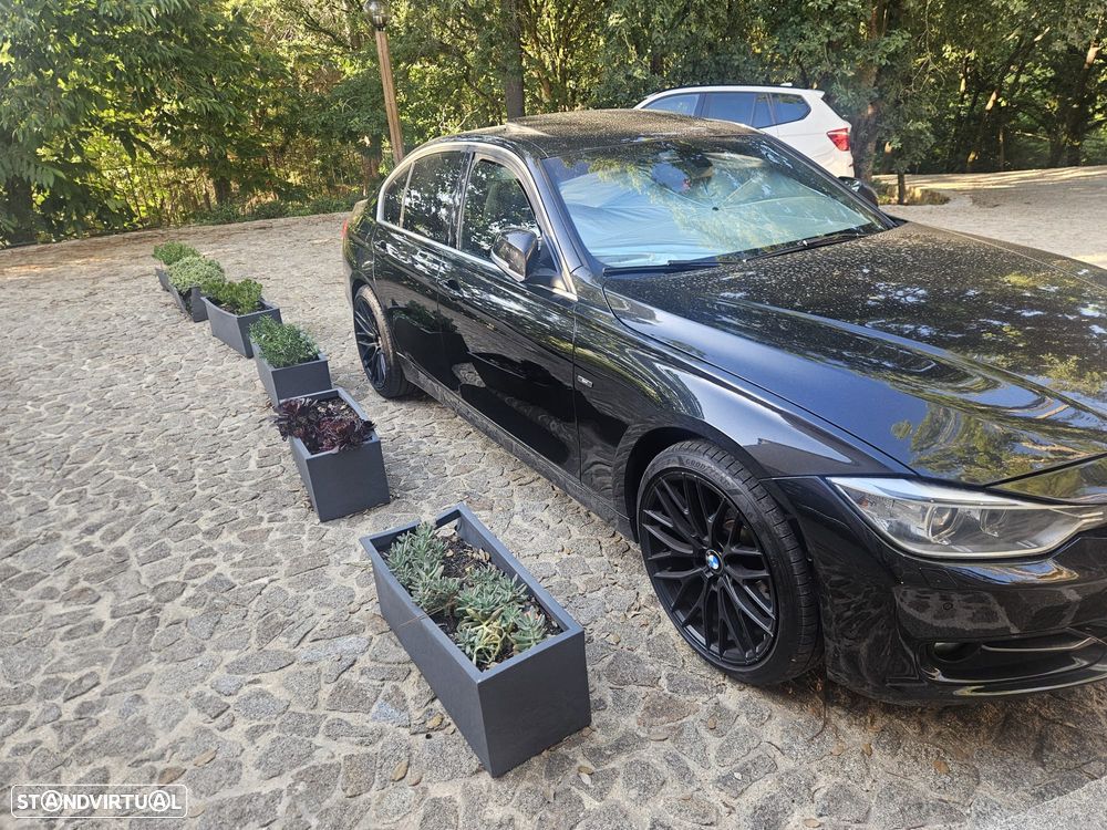 BMW 320 d Auto Line Sport - 2