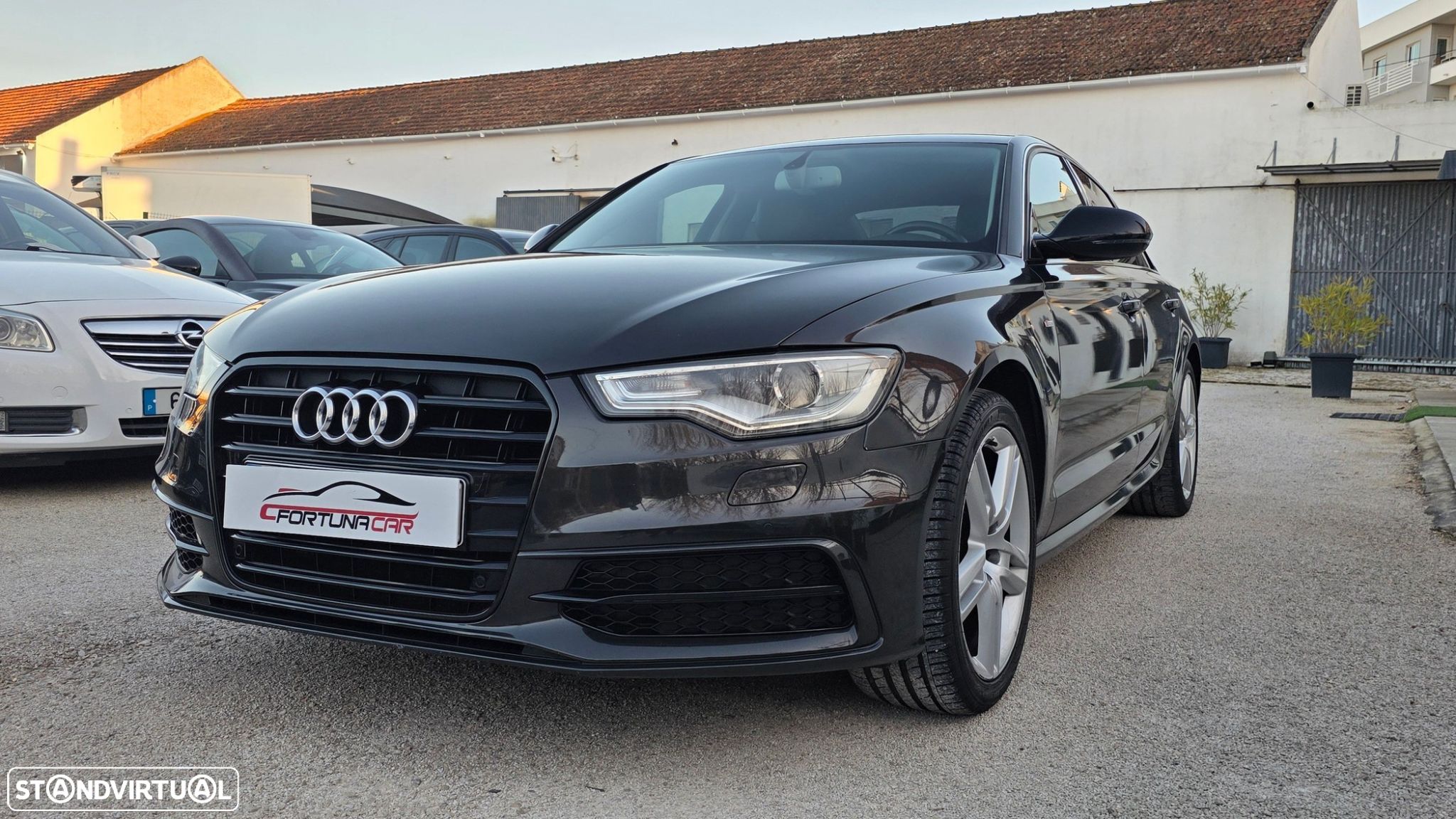 Audi A6 2.0 TDI S-line S tronic - 1