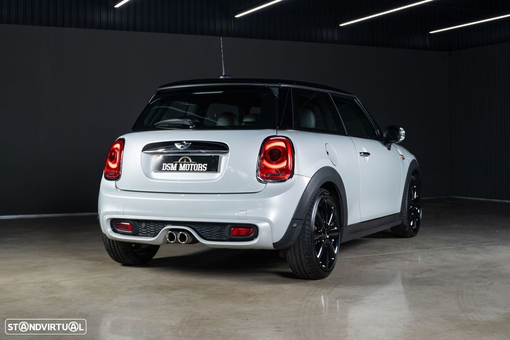 MINI 3 Portas Cooper D - 3