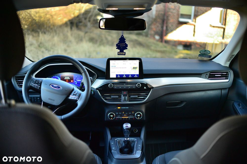 Ford Kuga 1.5 EcoBoost FWD Titanium - 19