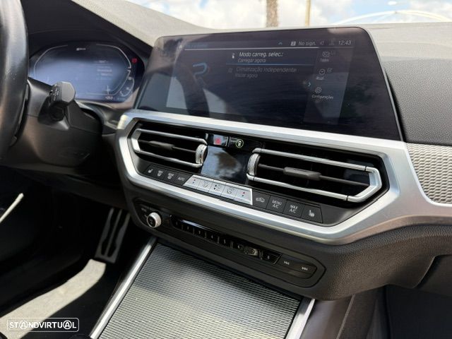 BMW 320 - 19